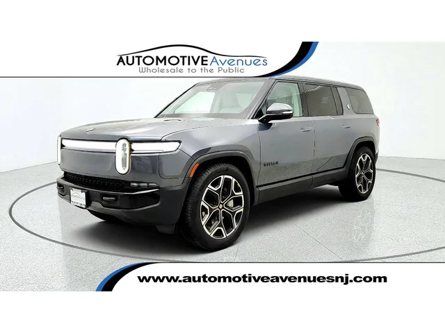 SEMINUEVOS RIVIAN R1S a Estados en autogozo
