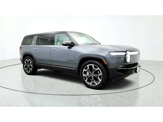 SEMINUEVOS RIVIAN R1S a Estados en autogozo