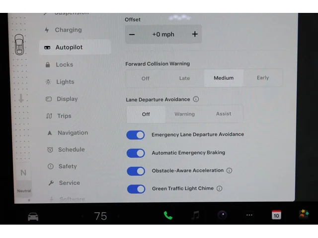 SEMINUEVOS TESLA Model X a Estados en autogozo