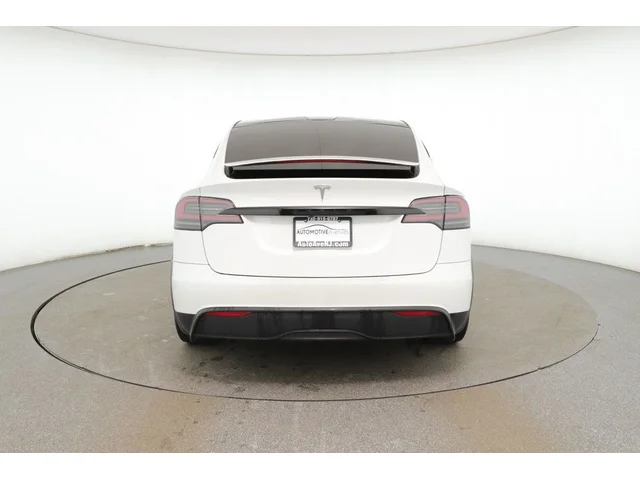 SEMINUEVOS TESLA Model X a Estados en autogozo