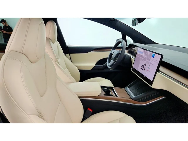 SEMINUEVOS TESLA Model X a Estados en autogozo