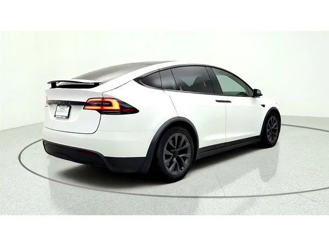SEMINUEVOS TESLA Model X a Estados en autogozo
