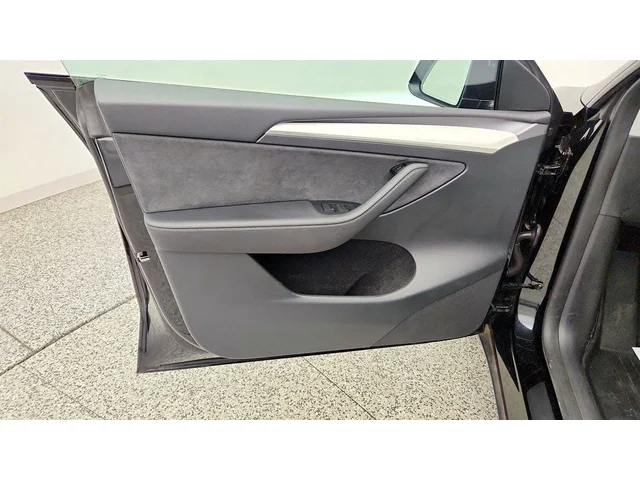 SEMINUEVOS TESLA Model Y a Estados en autogozo