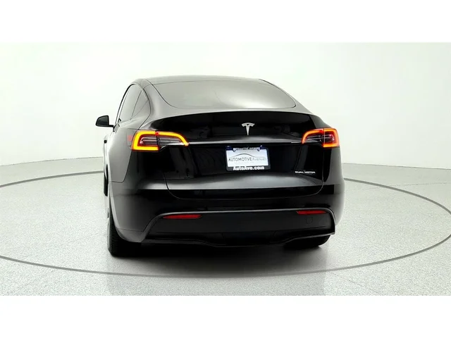 SEMINUEVOS TESLA Model Y a Estados en autogozo