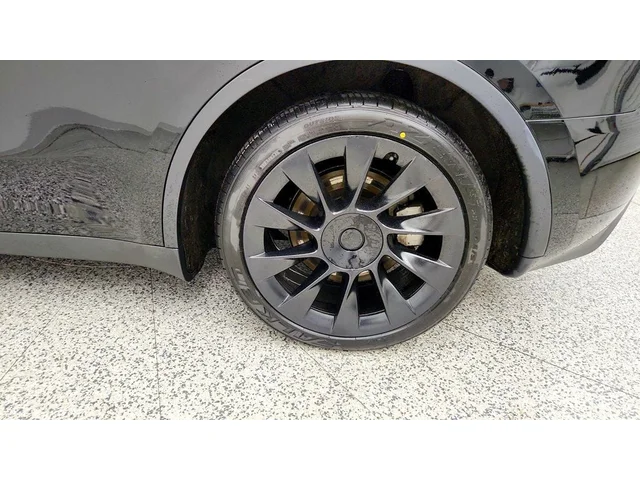SEMINUEVOS TESLA Model Y a Estados en autogozo