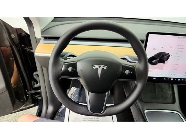SEMINUEVOS TESLA Model Y a Estados en autogozo