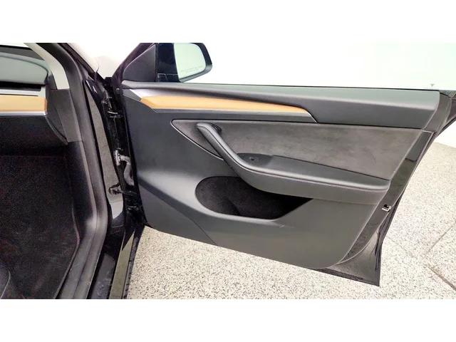 SEMINUEVOS TESLA Model Y a Estados en autogozo