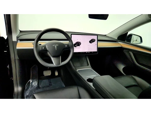 SEMINUEVOS TESLA Model Y a Estados en autogozo