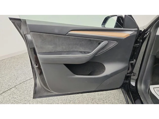 SEMINUEVOS TESLA Model Y a Estados en autogozo