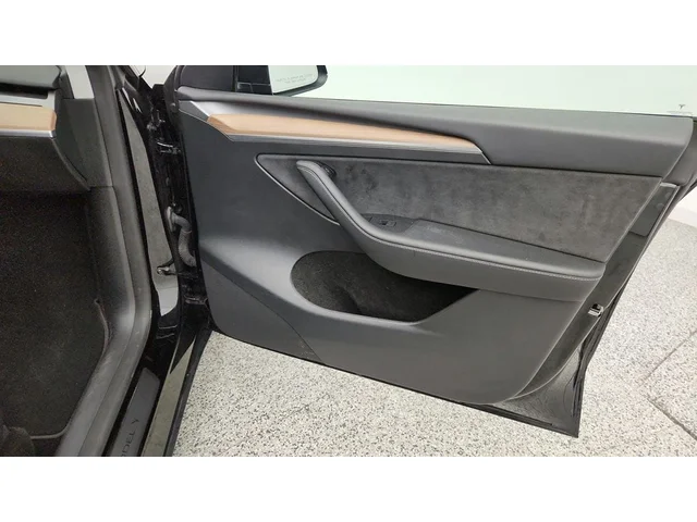 SEMINUEVOS TESLA Model Y a Estados en autogozo