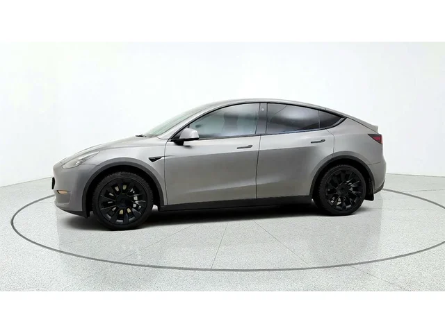 SEMINUEVOS TESLA Model Y a Estados en autogozo