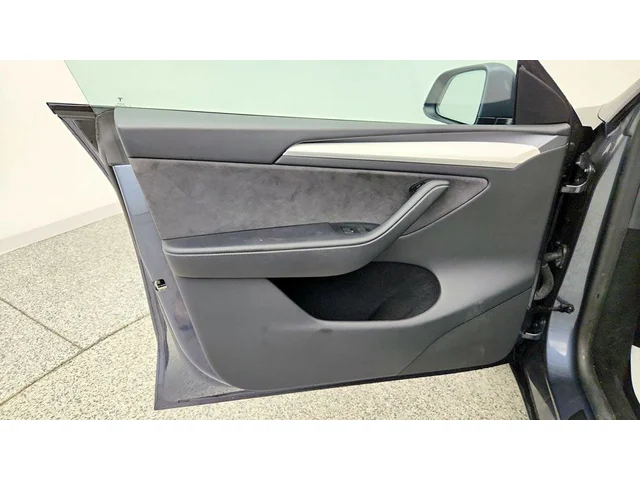 SEMINUEVOS TESLA Model Y a Estados en autogozo
