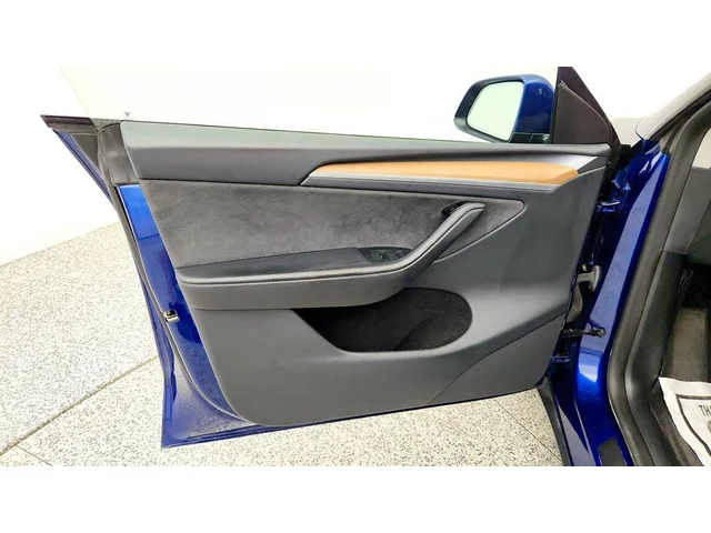 SEMINUEVOS TESLA Model Y a Estados en autogozo