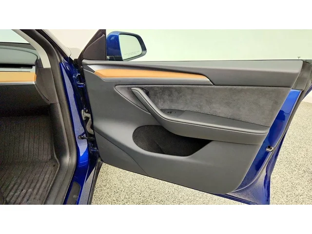 SEMINUEVOS TESLA Model Y a Estados en autogozo