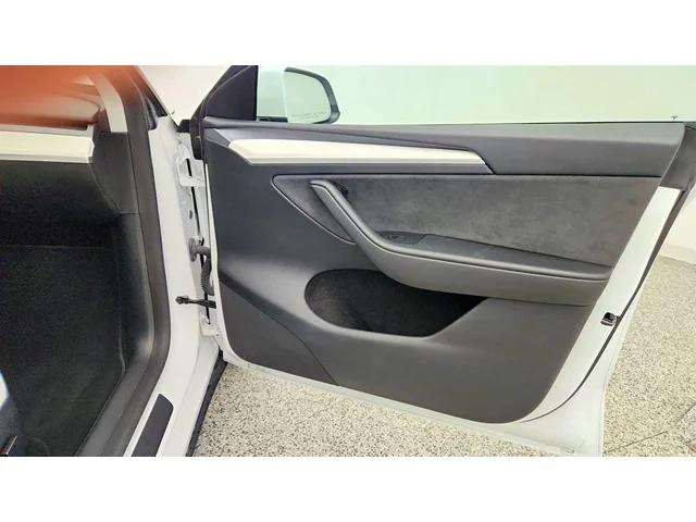 SEMINUEVOS TESLA Model Y a Estados en autogozo