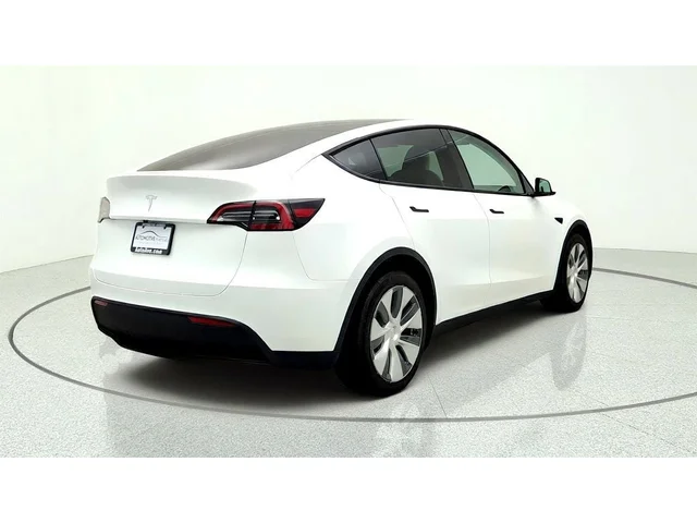 SEMINUEVOS TESLA Model Y a Estados en autogozo