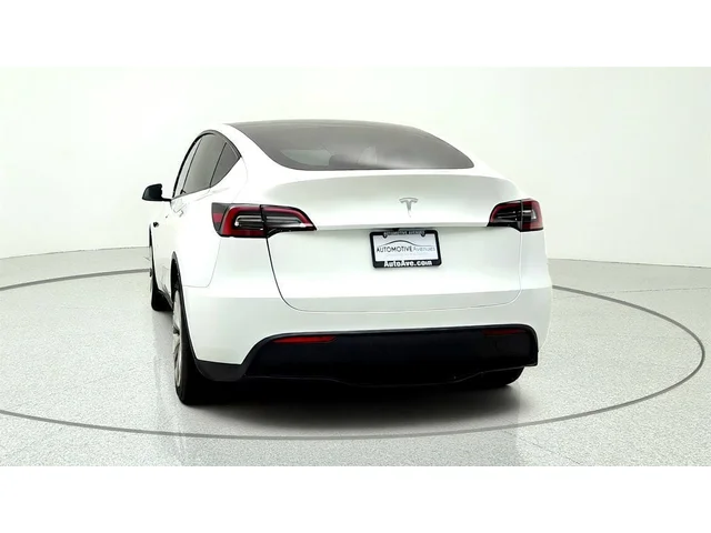 SEMINUEVOS TESLA Model Y a Estados en autogozo