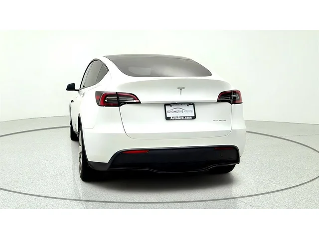 SEMINUEVOS TESLA Model Y a Estados en autogozo