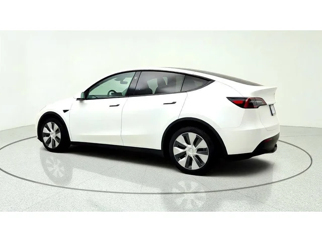 SEMINUEVOS TESLA Model Y a Estados en autogozo