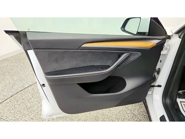 SEMINUEVOS TESLA Model Y a Estados en autogozo