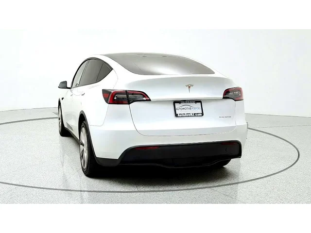 SEMINUEVOS TESLA Model Y a Estados en autogozo