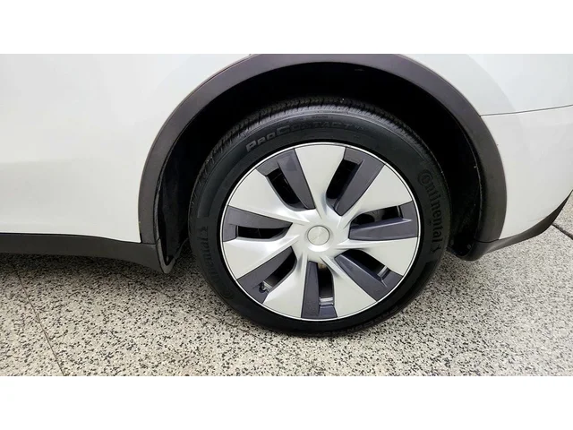 SEMINUEVOS TESLA Model Y a Estados en autogozo