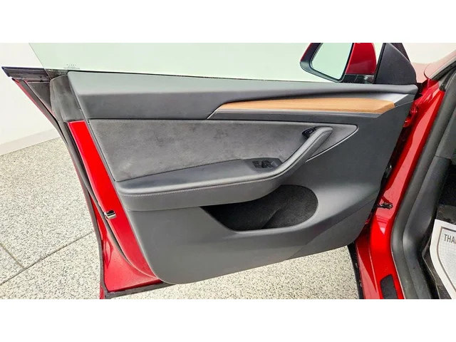 SEMINUEVOS TESLA Model Y a Estados en autogozo