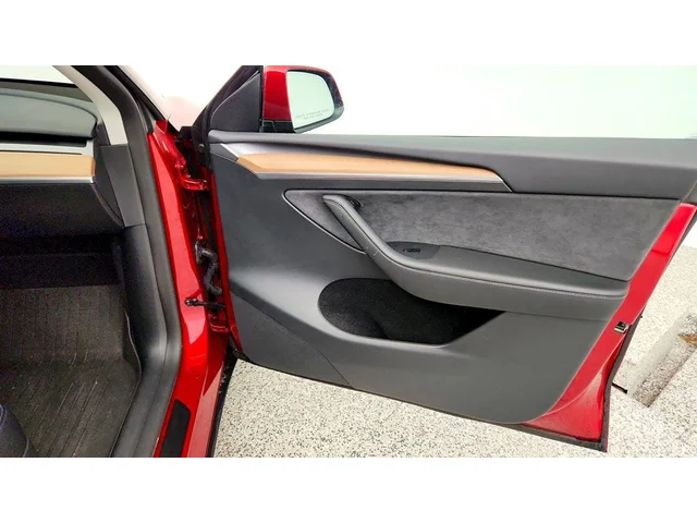 SEMINUEVOS TESLA Model Y a Estados en autogozo