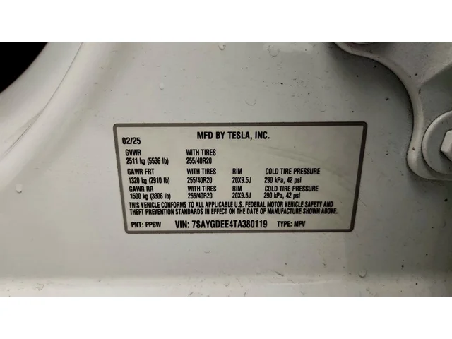 SEMINUEVOS TESLA Model Y a Estados en autogozo