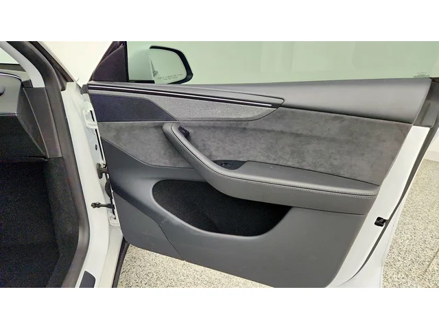 SEMINUEVOS TESLA Model Y a Estados en autogozo