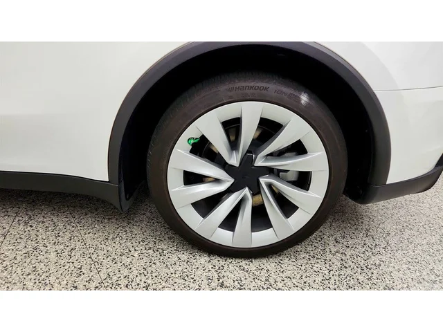 SEMINUEVOS TESLA Model Y a Estados en autogozo