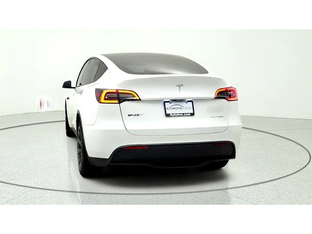 SEMINUEVOS TESLA Model Y a Estados en autogozo