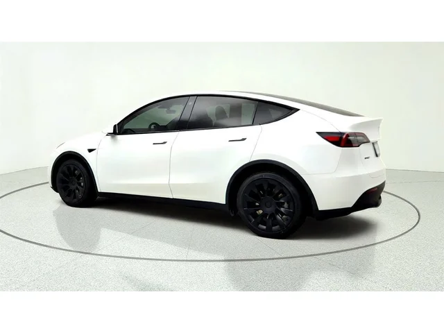 SEMINUEVOS TESLA Model Y a Estados en autogozo
