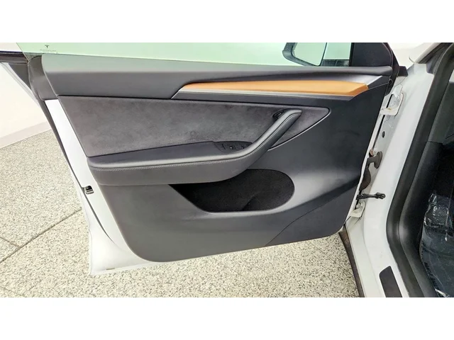 SEMINUEVOS TESLA Model Y a Estados en autogozo