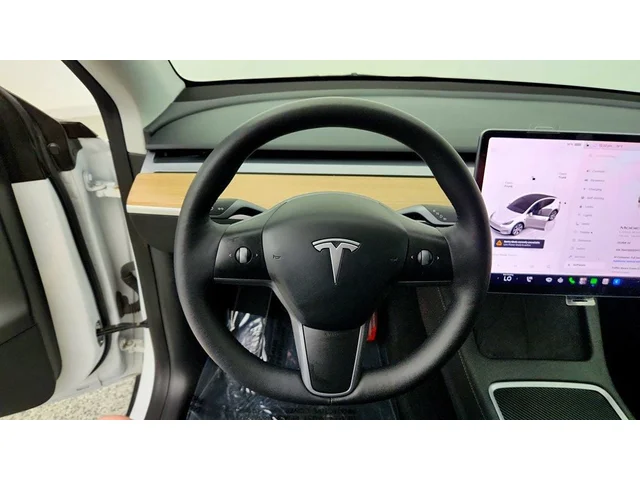 SEMINUEVOS TESLA Model Y a Estados en autogozo
