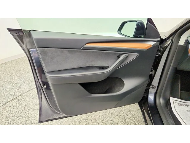 SEMINUEVOS TESLA Model Y a Estados en autogozo