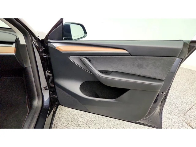SEMINUEVOS TESLA Model Y a Estados en autogozo