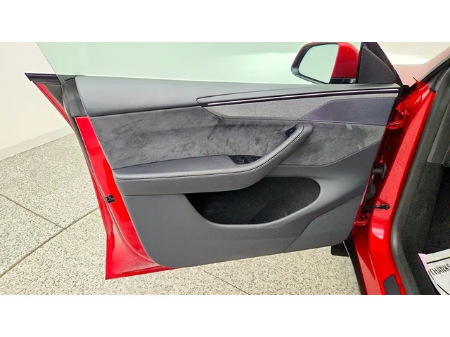 SEMINUEVOS TESLA Model Y a Estados en autogozo
