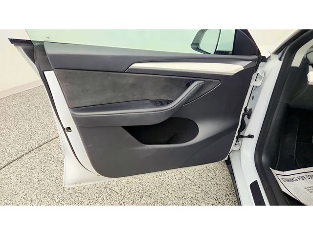 SEMINUEVOS TESLA Model Y a Estados en autogozo