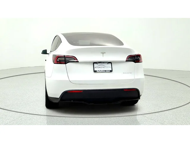 SEMINUEVOS TESLA Model Y a Estados en autogozo