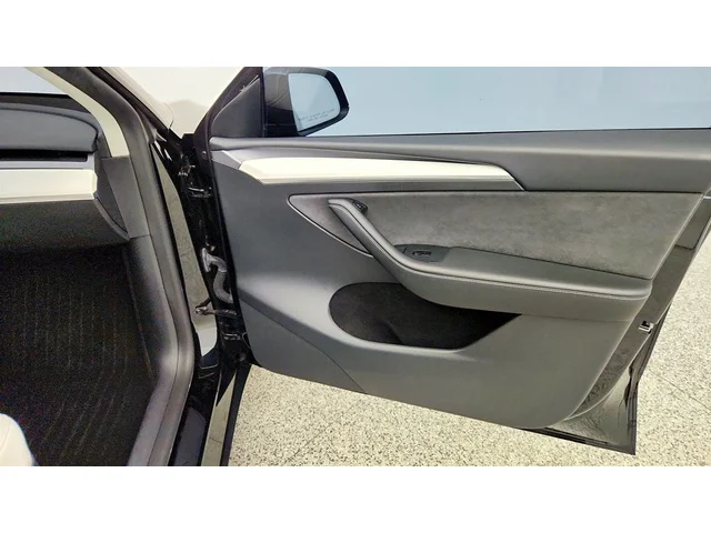 SEMINUEVOS TESLA Model Y a Estados en autogozo
