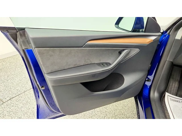 SEMINUEVOS TESLA Model Y a Estados en autogozo