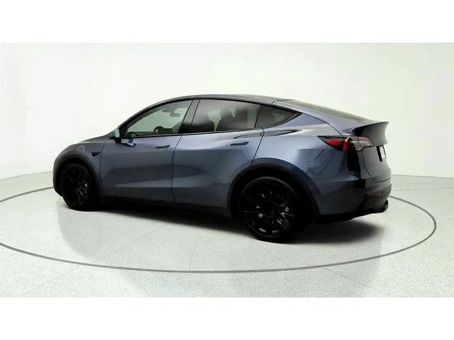 SEMINUEVOS TESLA Model Y a Estados en autogozo