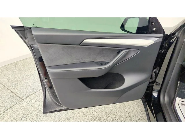 SEMINUEVOS TESLA Model Y a Estados en autogozo