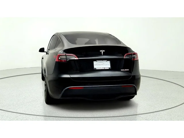 SEMINUEVOS TESLA Model Y a Estados en autogozo