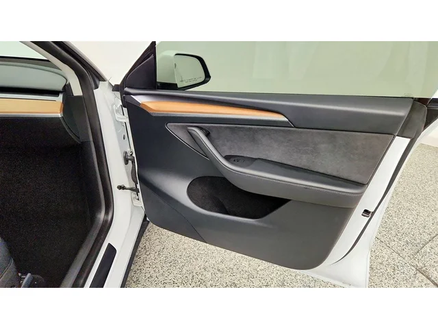 SEMINUEVOS TESLA Model Y a Estados en autogozo