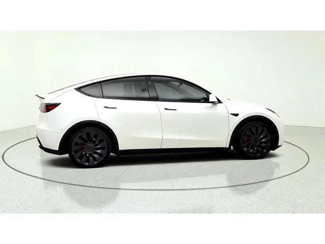 SEMINUEVOS TESLA Model Y a Estados en autogozo