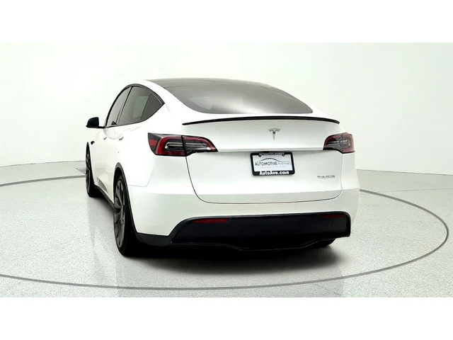 SEMINUEVOS TESLA Model Y a Estados en autogozo