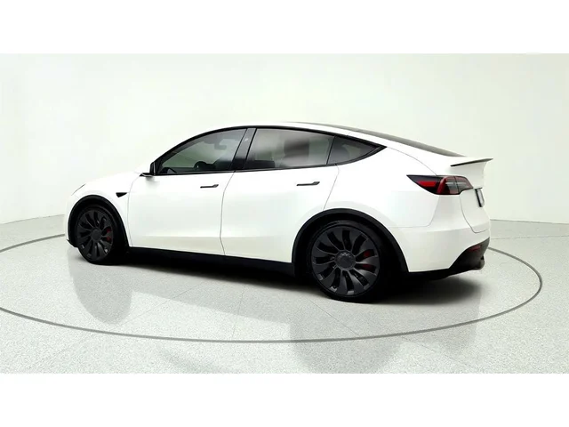SEMINUEVOS TESLA Model Y a Estados en autogozo