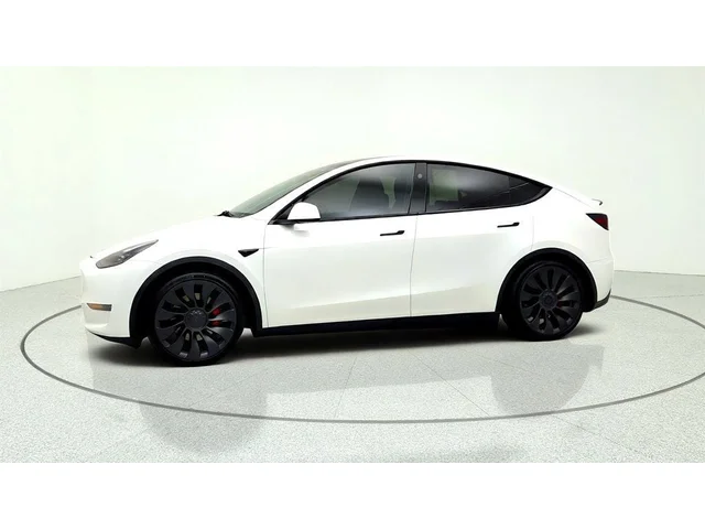 SEMINUEVOS TESLA Model Y a Estados en autogozo